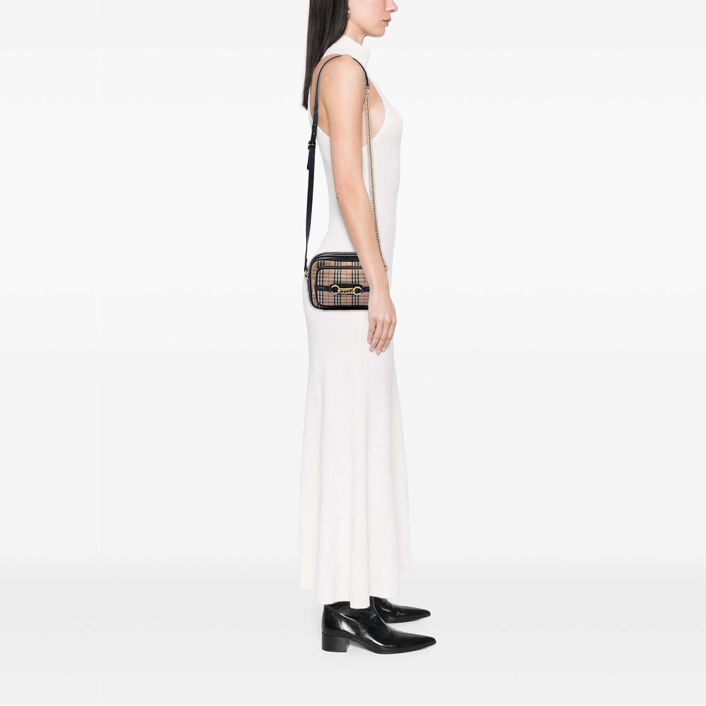 Pre-Loved Burberry 1983 Knight Check Canvas and Calfskin Link Camera Bag - Picture 7 of 7